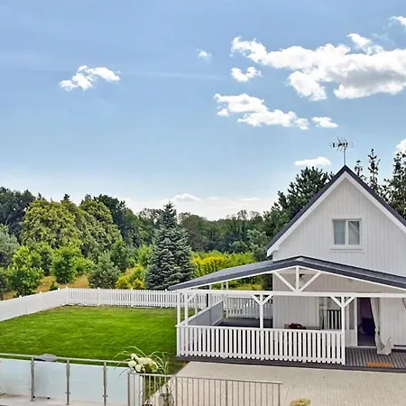 Σπίτι διακοπών 2 Bedroom Amazing In Kołczewo